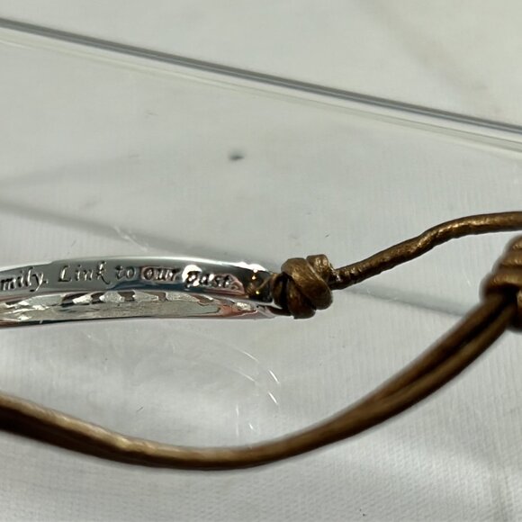 Lot 8 Corded Beaded Bohemian Bracelets Layering Family Cross Heart Tree Shells - Picture 6 of 15